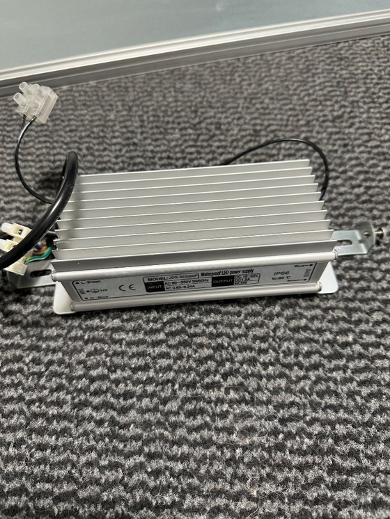 Image 1 of Piastra da soffitto a LED con telaio in alluminio bianco, incluso trasformatore/sospensione