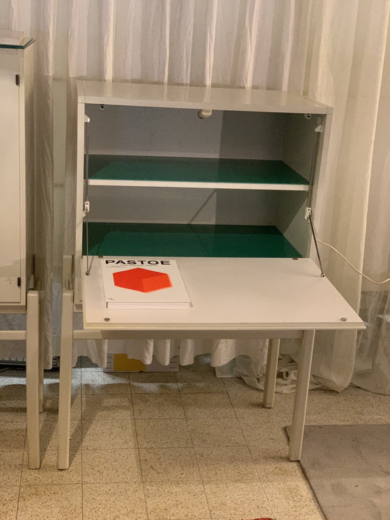 Image 1 of Mobile Pastoe