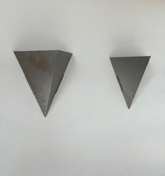 Image 1 of Coppia di applique geometriche vintage, acciaio piegato opaco, Francia, 1980
