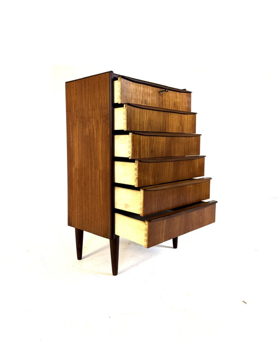 Image 1 of Vintage XL Danish chest of drawers '60