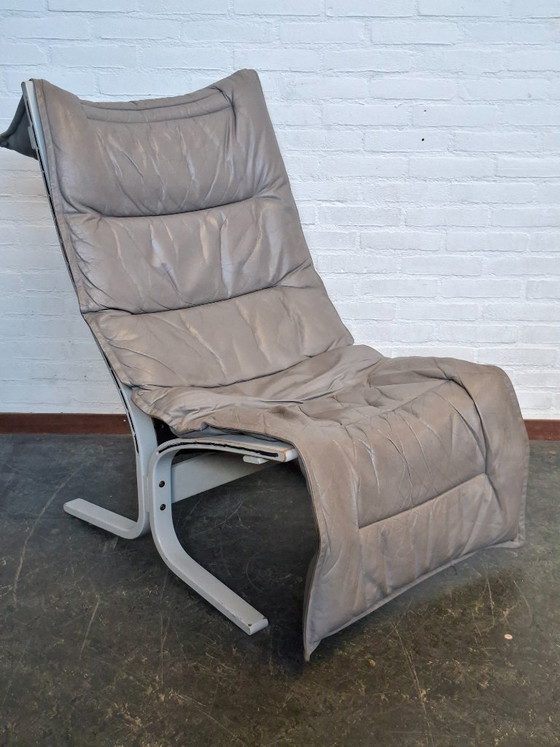 2x Siesta lounge armchairs by Ingmar Relling, 1960s – Westnofa, Leather, Wood, Vintage (photo 3 of 10)