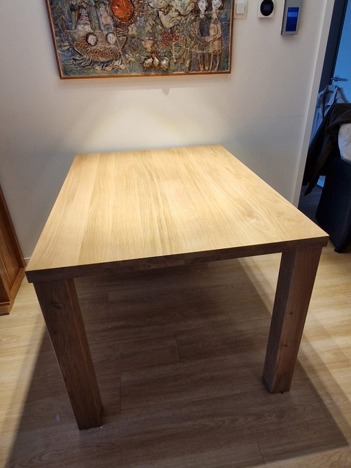 Eetkamer tafel massief eiken