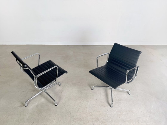 Image 1 of 2x Vitra EA 108 office chair Charles & Ray Eames leather black