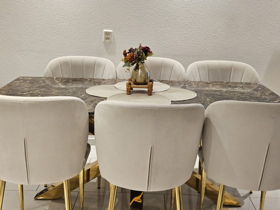 Image 1 of Tisch und Stühle