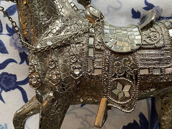 Image 1 of Caballo plateado decorativo