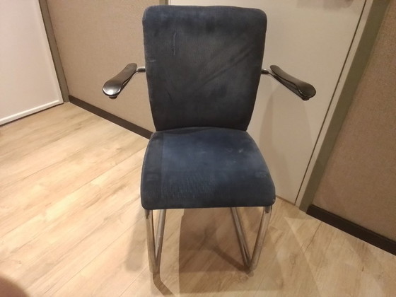 Image 1 of Chaise Gispen à vendre