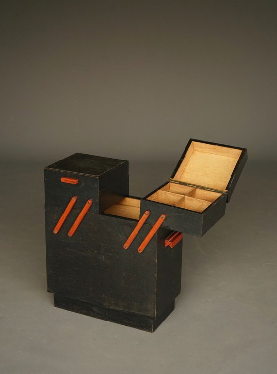 Image 1 of Nähkästchen im Art-déco-Stil der 1930er Jahre
