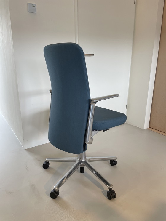 Image 1 of sedia Vitra Pacific