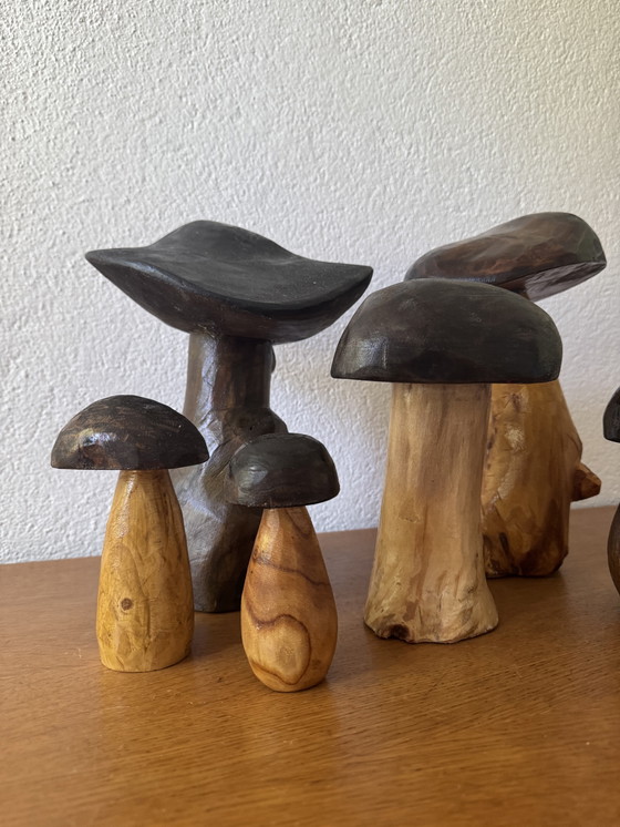 Image 1 of Decoratieve houten paddenstoelen