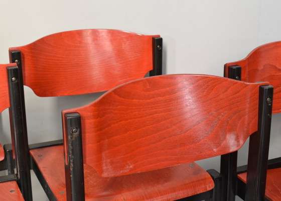 14x Italian Postmodern Stacking Chairs in Sottsass Memphis Style - Italy, 1970's, Dining chairs, Metal, Red (photo 16 of 20)