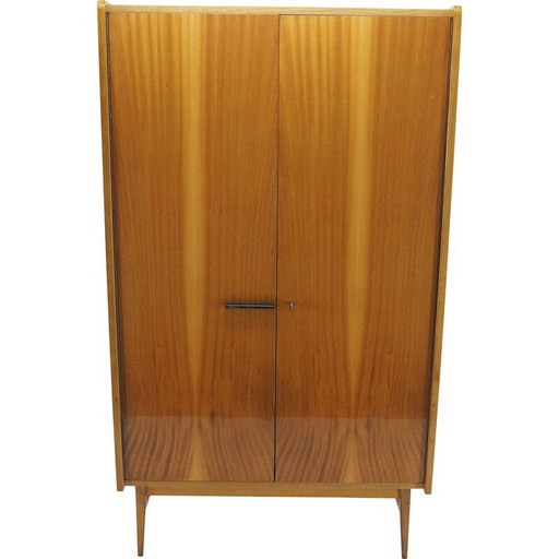 Muebles antiguos de František Mezulánik, Checoslovaquia 1960
