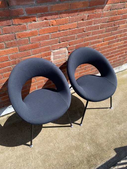 2x Artifort Nina