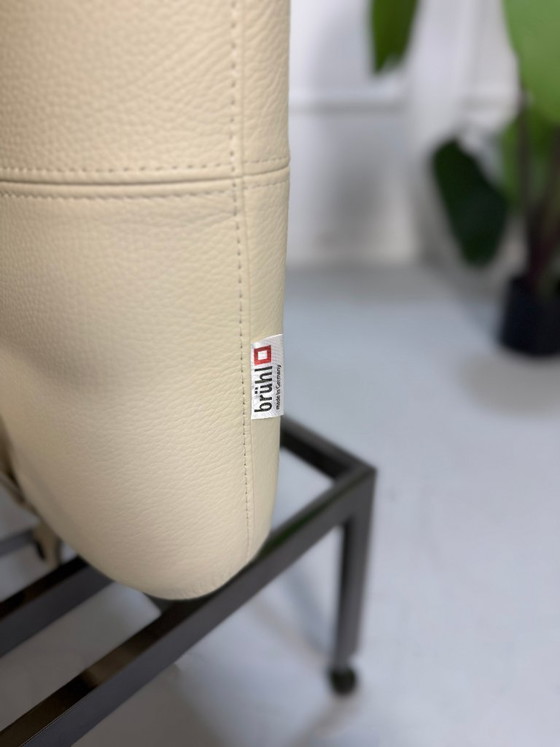 Image 1 of Brühl Roro Designer Lederen Beige Slaapbank Gastenbank