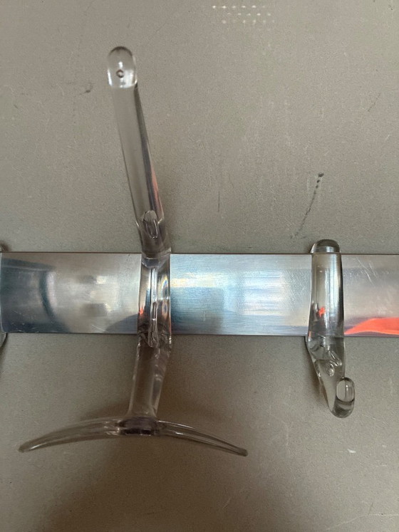 Perchero Kartell (60 cm) de Alberto Meda – Plexiglass, Plastic (photo 6 of 8)