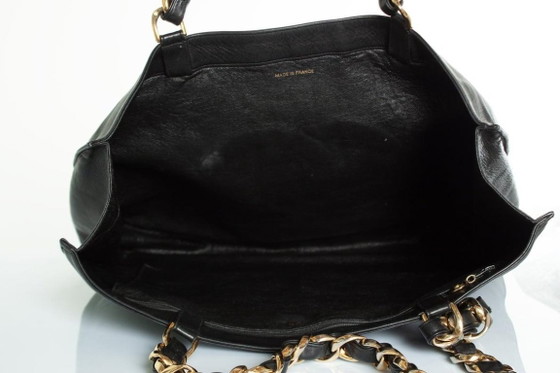 Image 1 of Chanel, Grand shopper in black lambskin leather