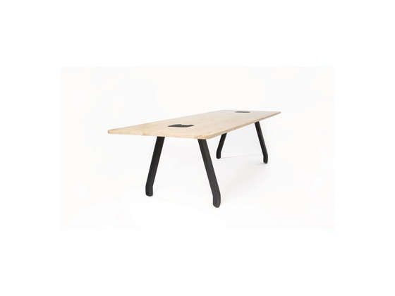 Image 1 of Table de type de Basten Leijh (Unique)