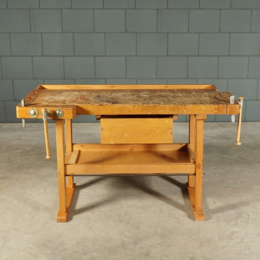 Banco de trabajo vintage de madera robusta (años 60 y 70)