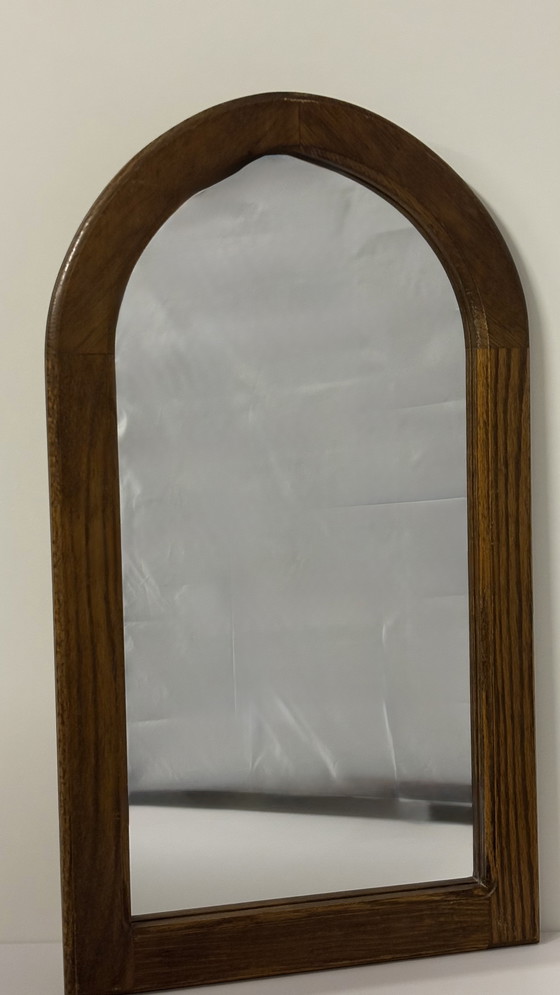 Image 1 of Miroir mural vintage en bois brun foncé de style scandinave Japandi