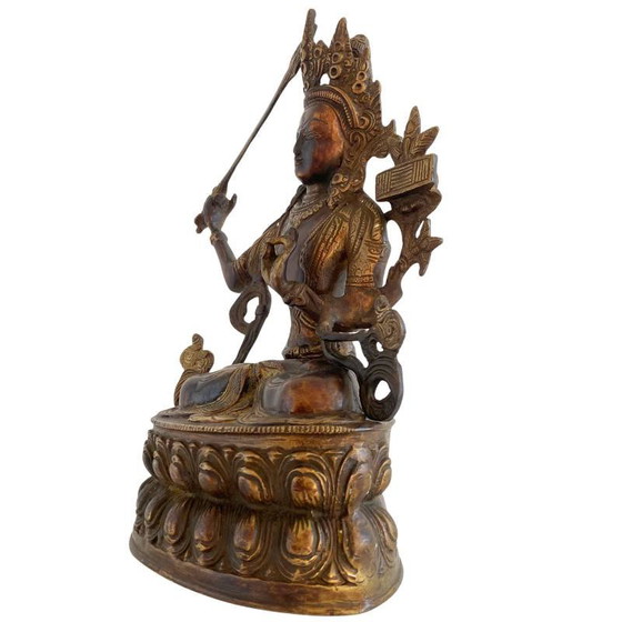 Antigua estatua tibetana de bronce de Manjushri con rastros de dorado lote 170 – Esculturas, Bronze (photo 8 of 15)