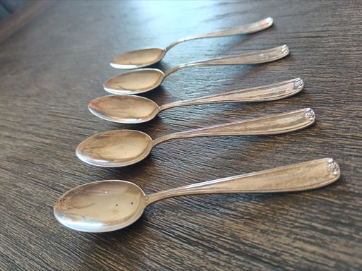 5 cuillères à thé en argent des années 1960