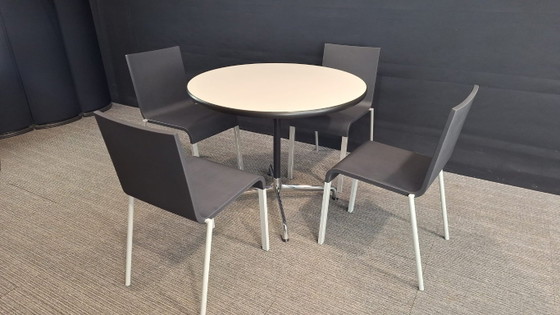 Vitra Eames Segmented Table Besprechungstisch – Plastic, Wood (photo 10 of 12)