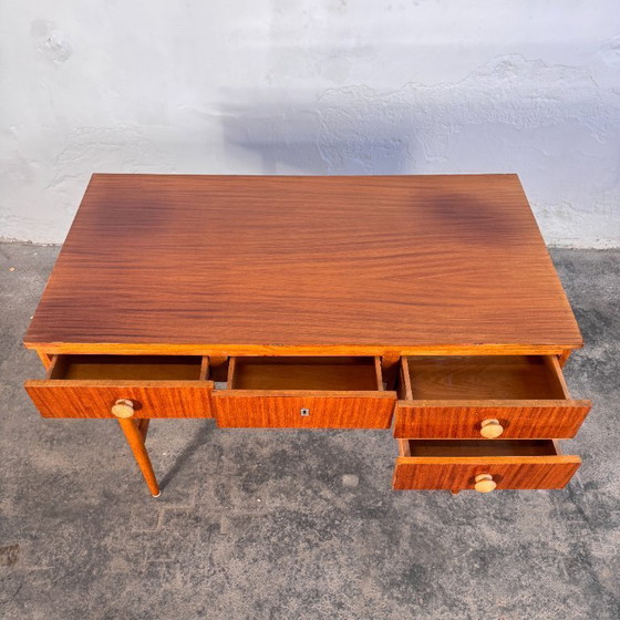 Image 1 of Hongaars retro schrijfbureau, 1970