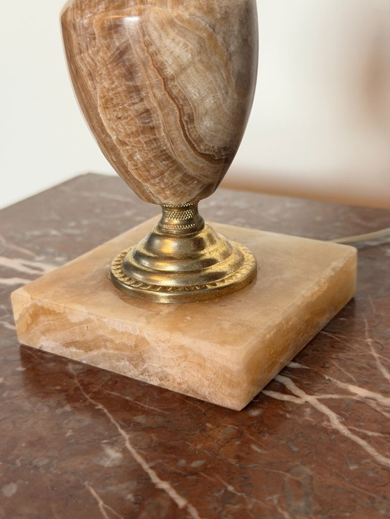 Image 1 of Vintage Agate Stone Table Lamp – 1970s Hollywood Regency – Engraved Glass Globe