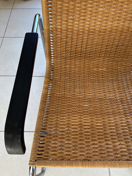 Fauteuil en rotin Thonet s35