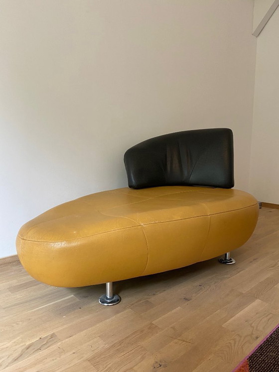 Image 1 of Leolux Kikko chaise longue - leer - geel / zwart - vintage