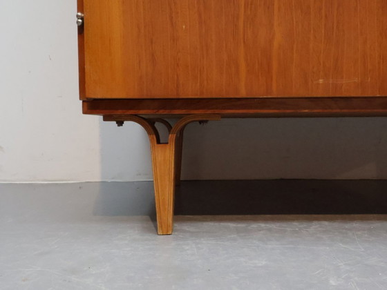 Image 1 of Vintage kledingkast 2 deurs Frantisêk Mezulanik