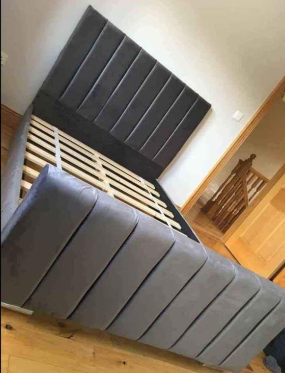 Image 1 of Estructura de cama + colchón cómodo – Envío rápido y gratuito