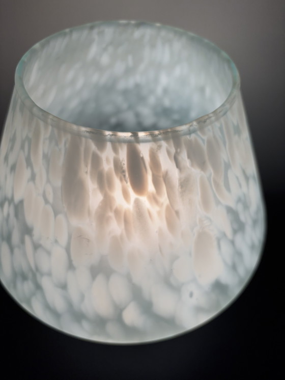 Image 1 of Lampe vintage « champignon » en verre marbré bleu clair