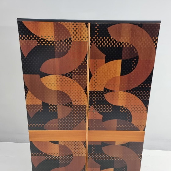 Image 1 of Vintage kledingkast 1970