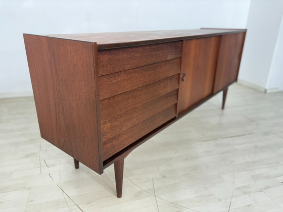 Image 1 of Very beautiful mid-century sideboard / teak sideboard from the 1960s / vintage teak sideboard