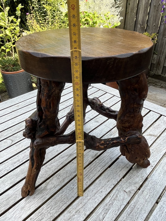 Image 1 of Sgabello brutalista francese a forma di carota d'uva, 1950 ca.