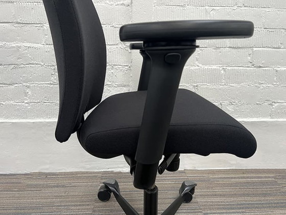 Image 1 of Hag 04 Bureaustoel