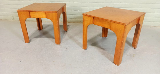 Image 1 of Set van 2 Vintage houten bijzettafels