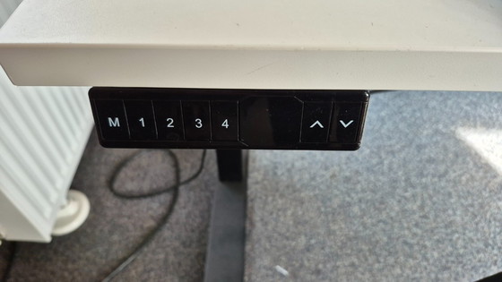 Image 1 of Two sit-stand desks, electrically adjustable, 2-motor, Bosch