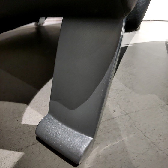 Image 1 of Poltrona Rolf Benz 322 con pouf