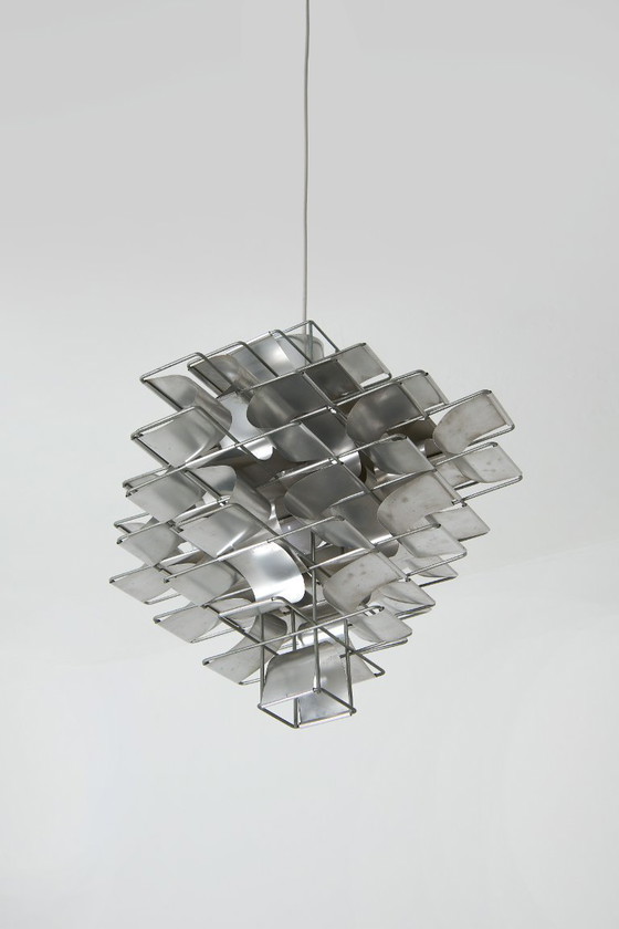 Cassiopée 7-Tier Pendant Light - Max Sauze – Pendant lamps, Aluminium (photo 12 of 13)