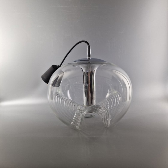 Image 1 of Vintage Space Age hanglamp – Peill & Putzler “Wave” / “Futura” – 1970s Duitsland – Glas en Metaal – Ø 32 cm. Space Age Design.