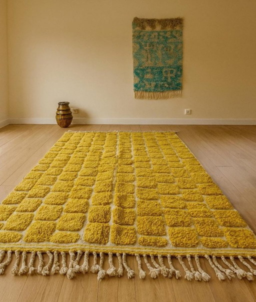 Moroccan Berber rug 250cm x 150cm