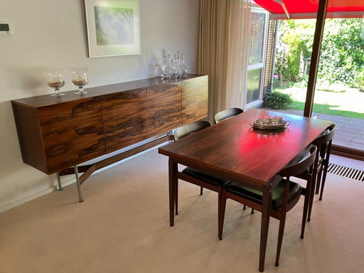 Ensemble de salle à manger Fristho (buffet et table)