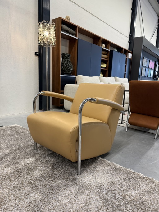 Leolux Scylla armchair Camel leather