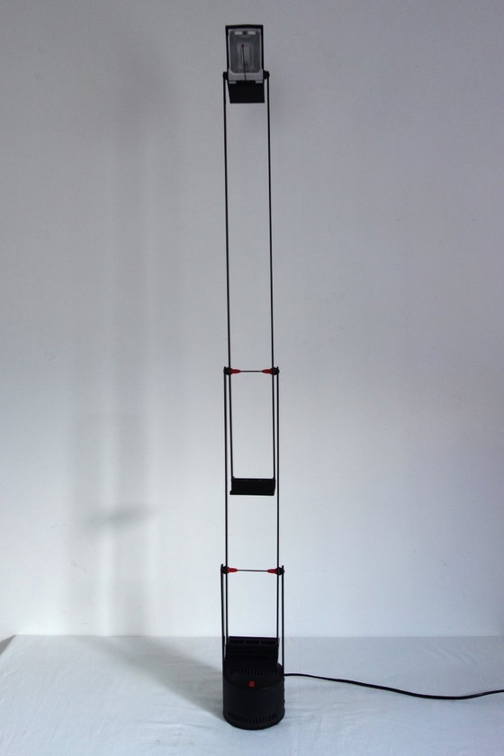 Image 1 of Grande lampe Tizio pour Artémide, années 70