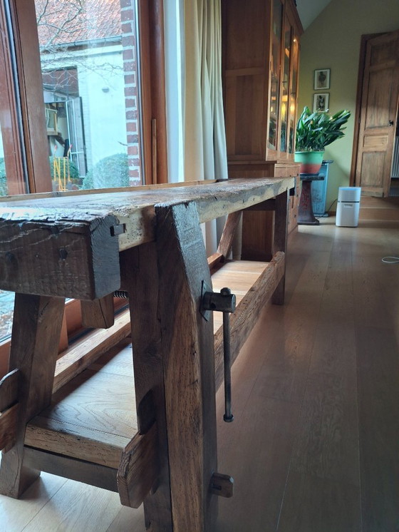 Image 1 of Banco de trabajo restaurado