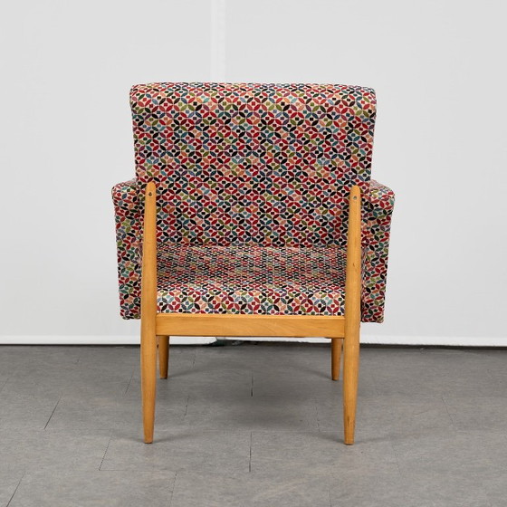 Fauteuil vintage, TON, années 1960, Tchécoslovaquie – Textile, Wood (photo 5 of 12)
