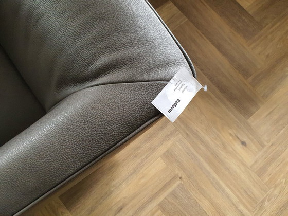 Sillón giratorio Belform de piel napa. – Sillas giratorias, Leather, Metal (photo 4 of 6)
