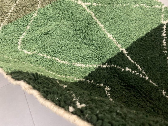 Image 1 of Green rug 400/300cm