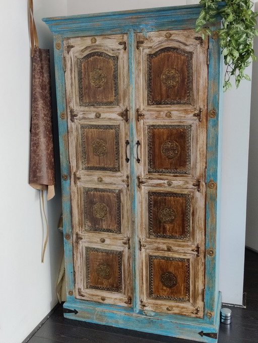 Armoire en bois de manguier, turquoise